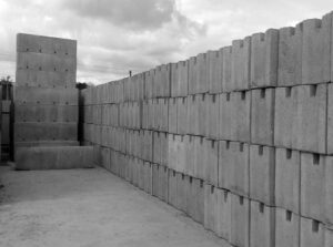 Фундаментные блоки.